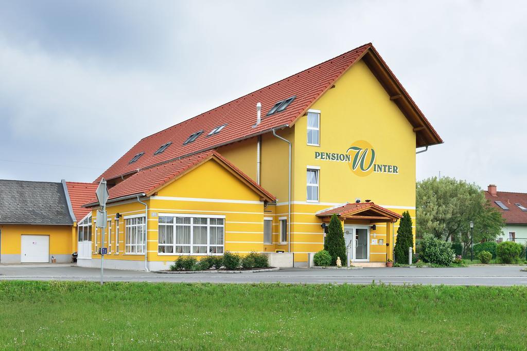 Fruehstueckspension Winter Gössendorf Екстериор снимка